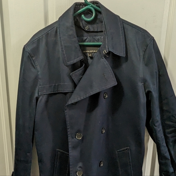 Banana Republic Trench Coat - Picture 2 of 3